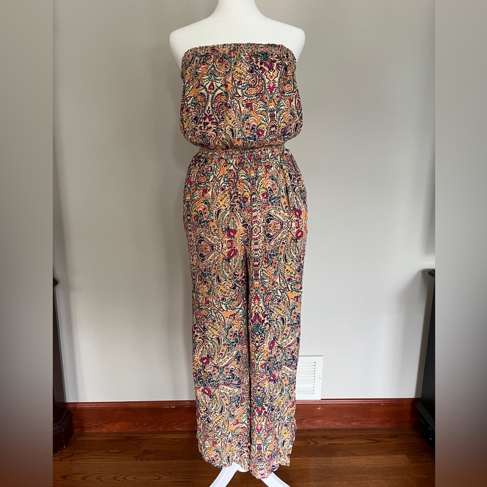 Evereve Multicolor Paisley Strapless Jumpsuit with pockets